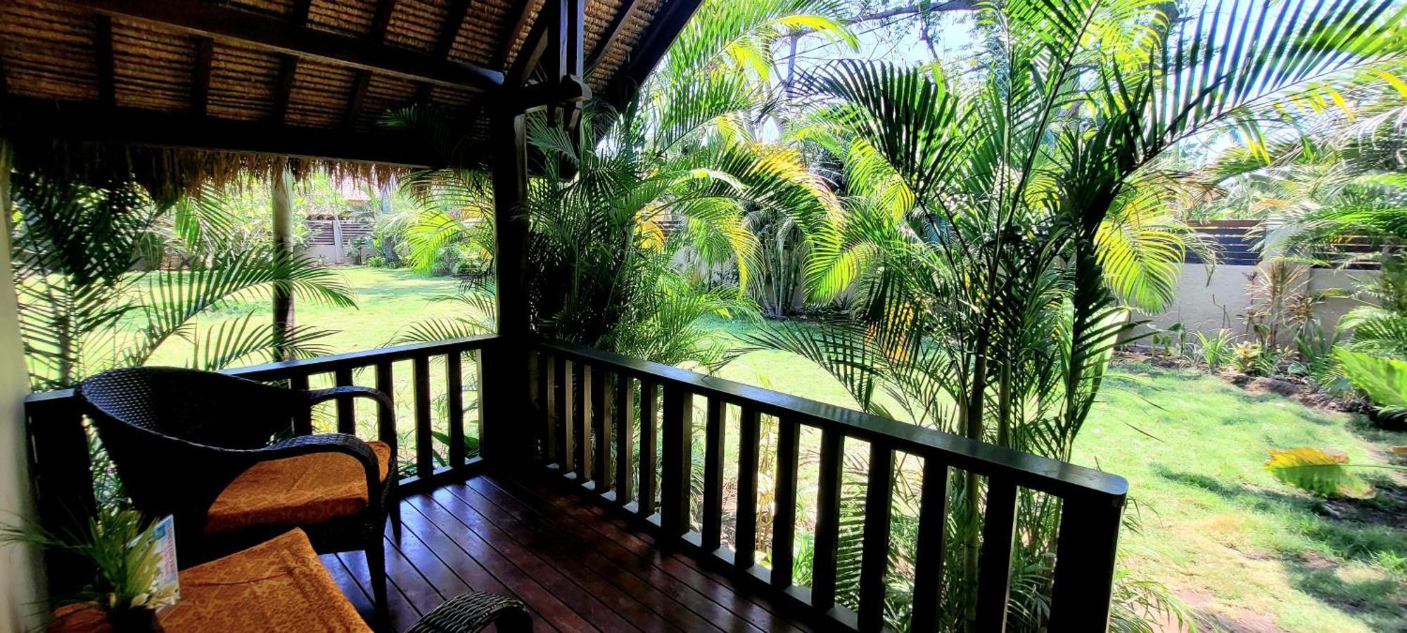Rumah Sunyi Гили Траванган Экстерьер фото